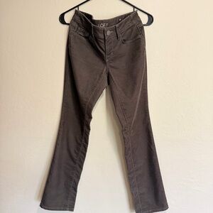 NWOT Loft Women’s Corduroy Feel Chocolate Brown Modern Straight Leg Sz 25/0P